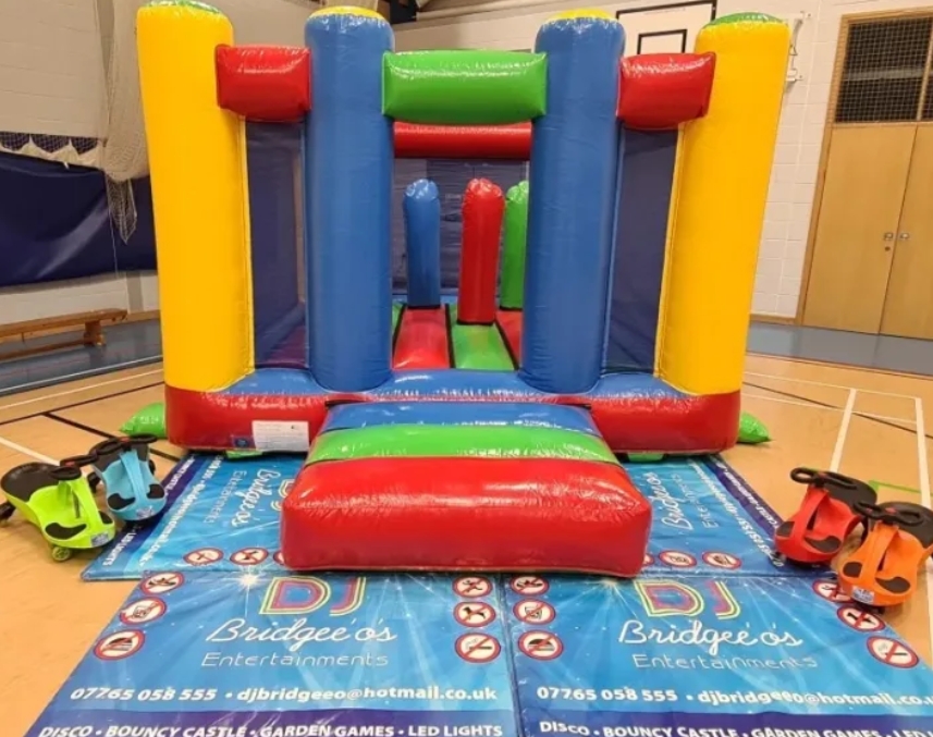 Childrens Multi-coloured Activity Bouncy Castle